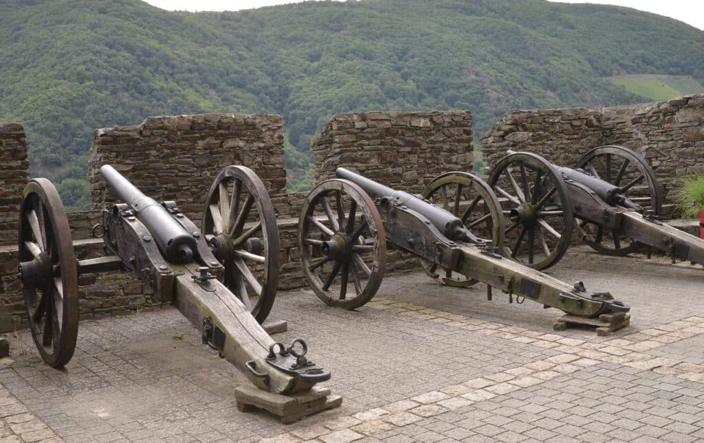 Castelo Reichenstein na Alemanha, no Vale do Reno. Guia brasileiro na Alemanha.