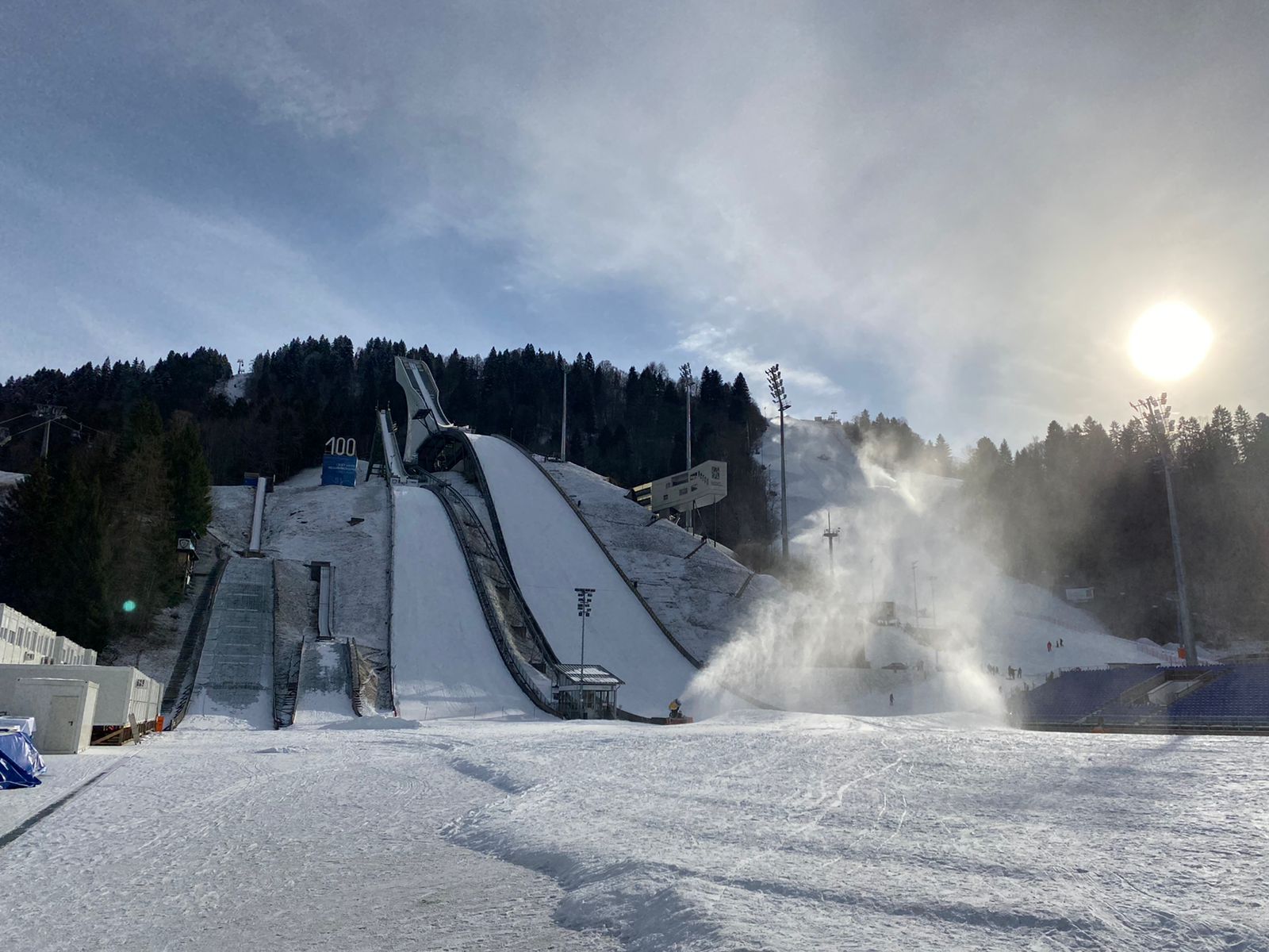 Estádio Olímpico nazista. Garmisch-Partenkirchen na Alemanha. Guias brasileiros na Alemanha. Turismo na Alemanha.