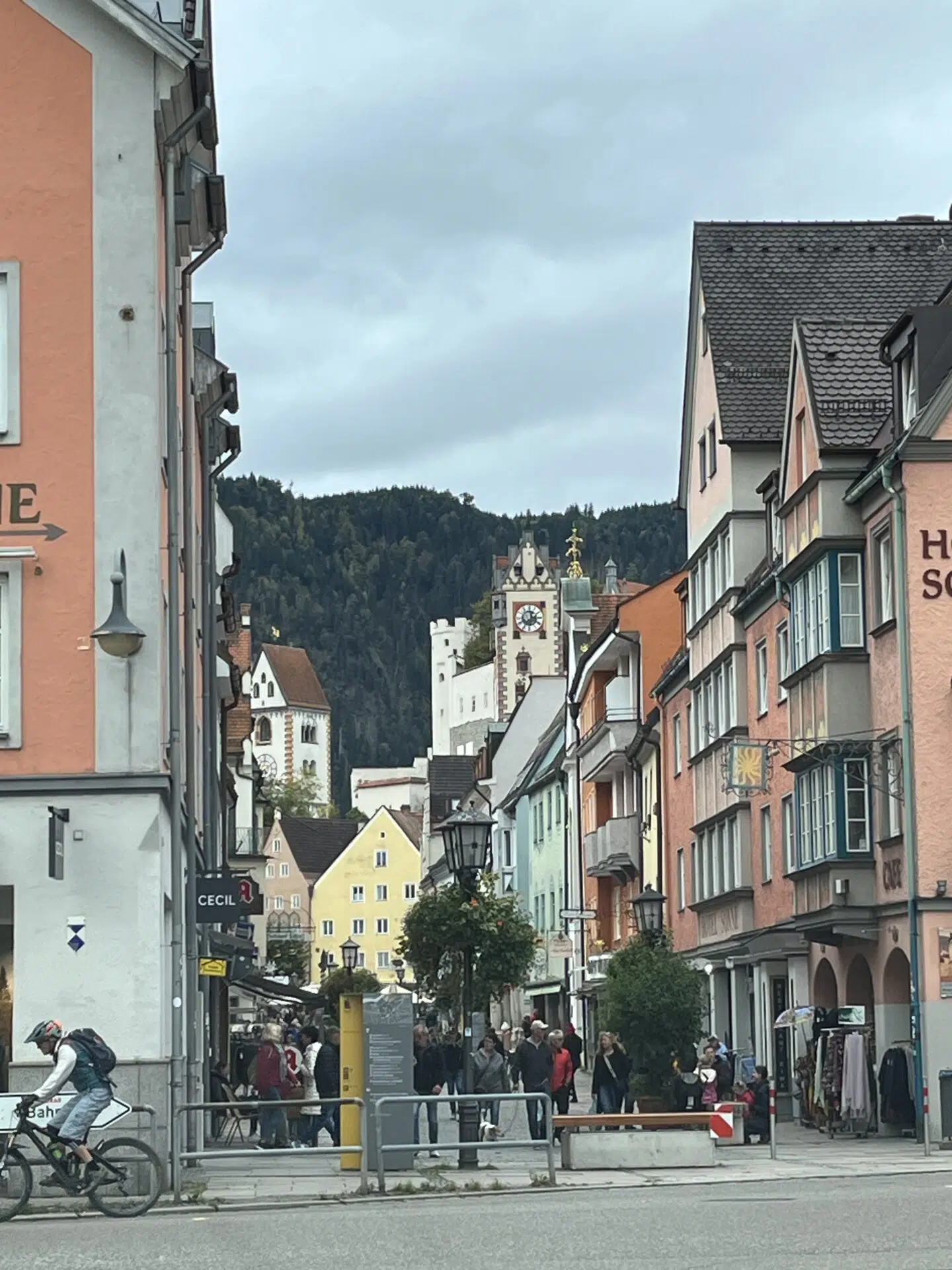 Füssen en Alemania. Guía brasileña en Alemania. Turismo en Alemania. Alpes en Alemania.