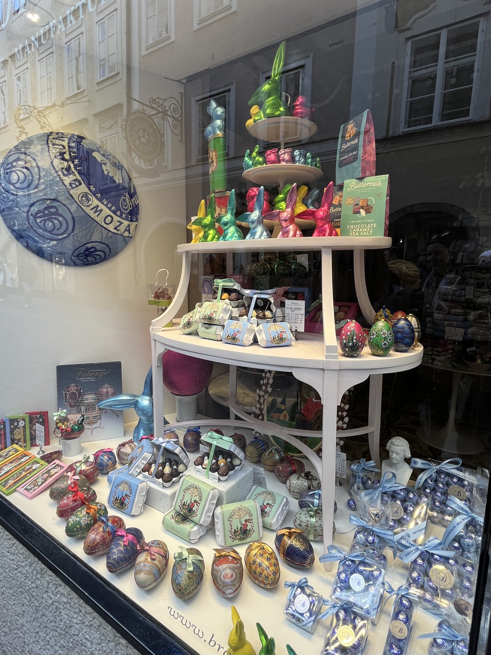 rua comercial Getreidegasse em Salzburg Áustria. Guia brasileiro na Alemanha e na Austria