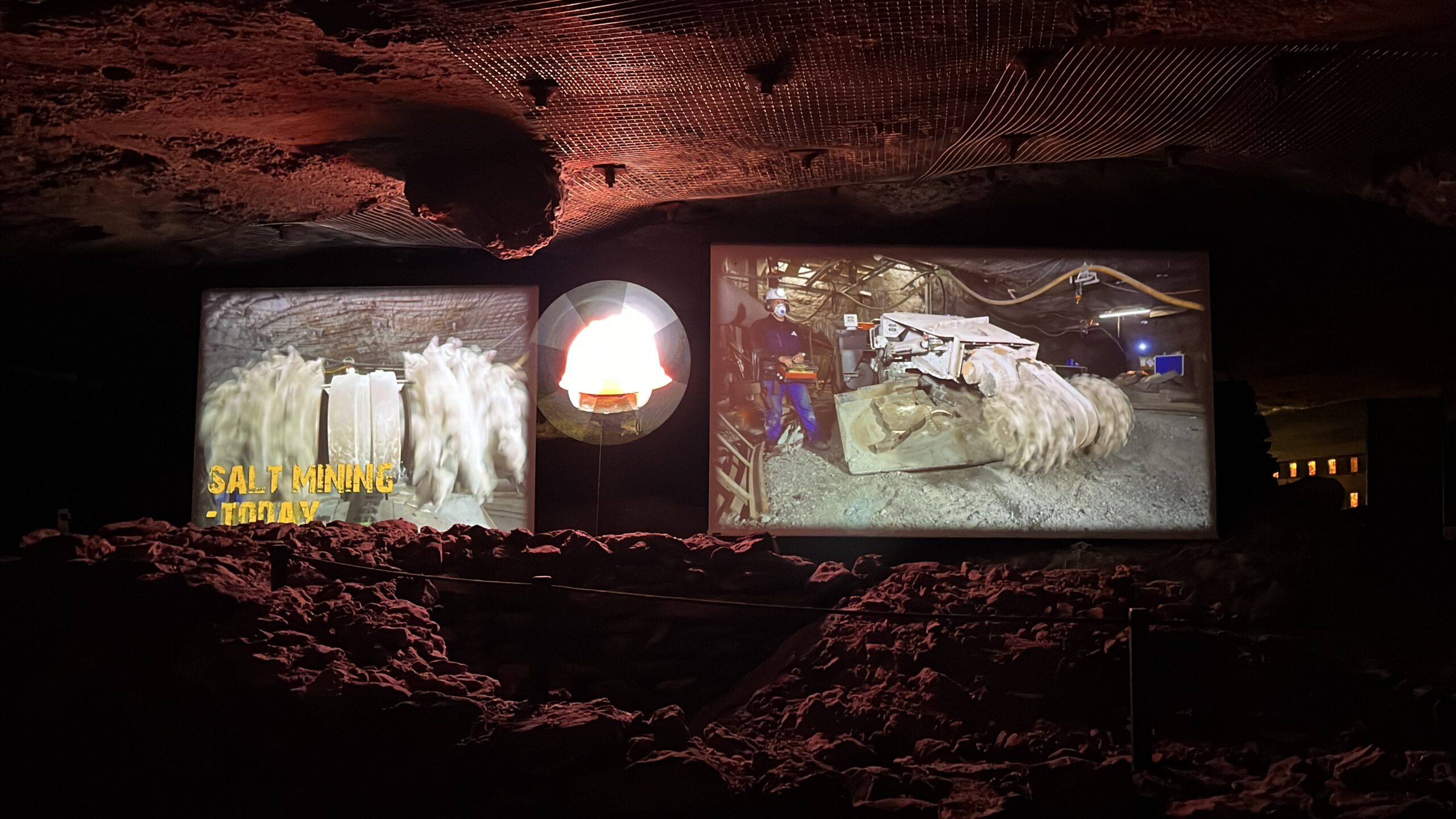 Salzwelten en Austria cerca de Alemania. Guía brasileño en Alemania.