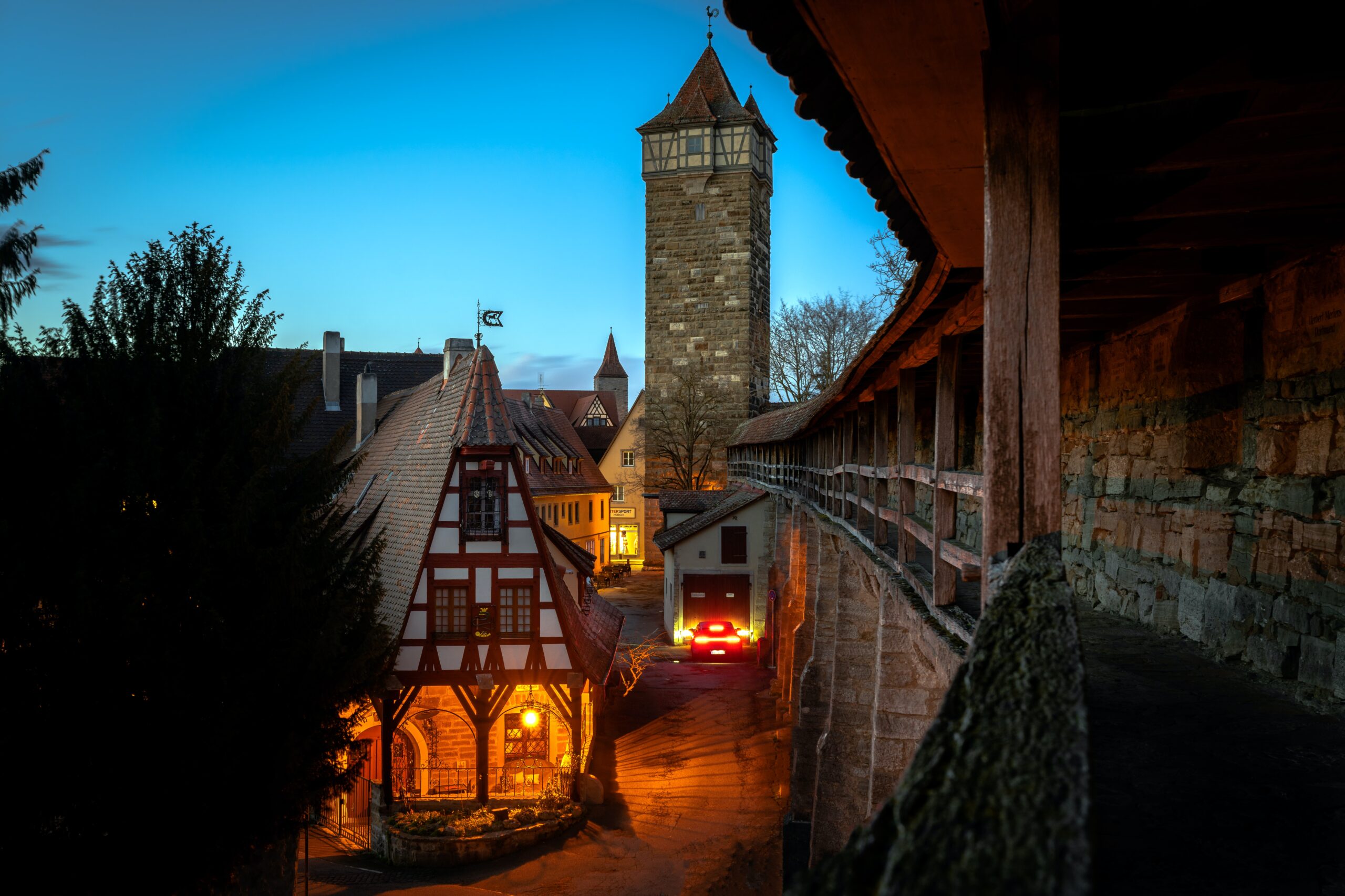 Muralhas de Rothenburg ob der Tauber a noite