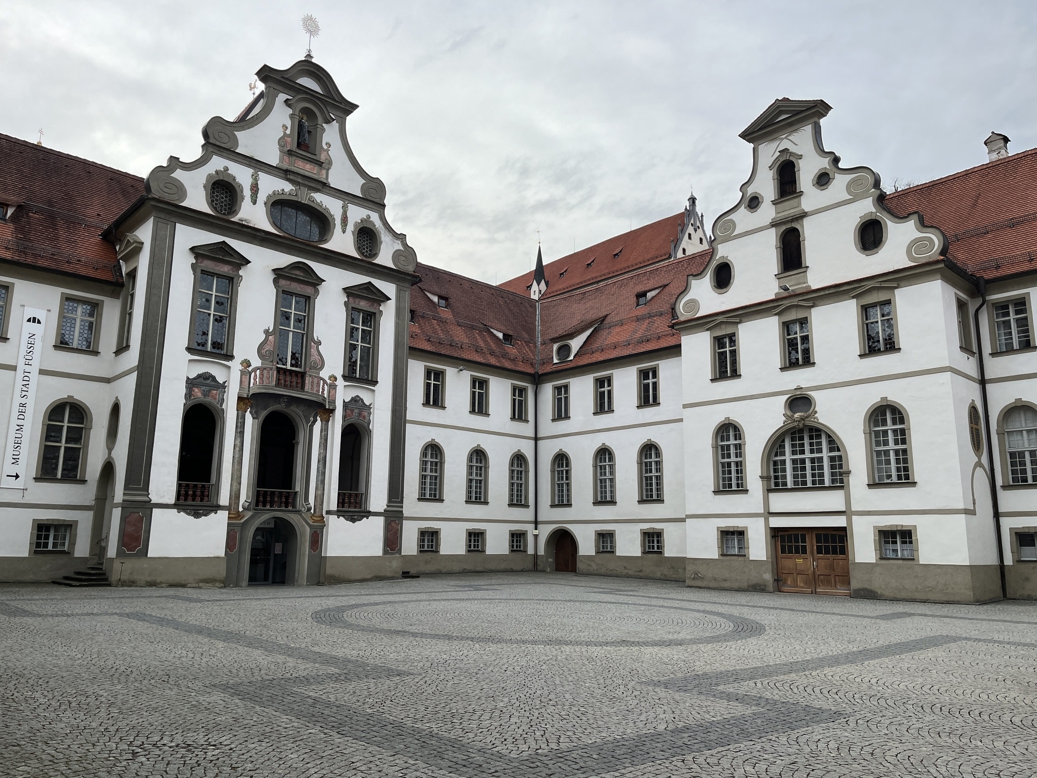 Fussen na Alemanha. Guia brasileiro na Alemanha. Alpes.