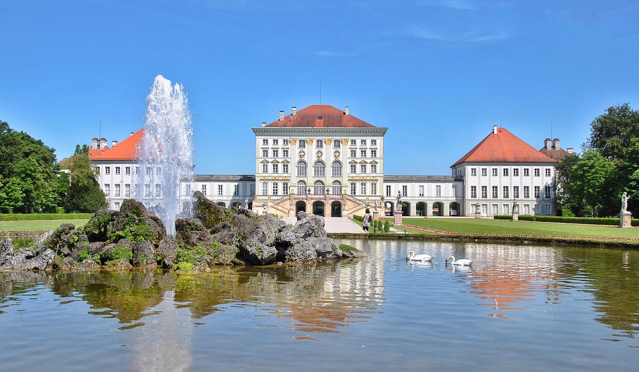 Palácio Nymphenburg em Munique na Alemanha. Guias brasileiros na Alemanha. Turismo na Alemanha.