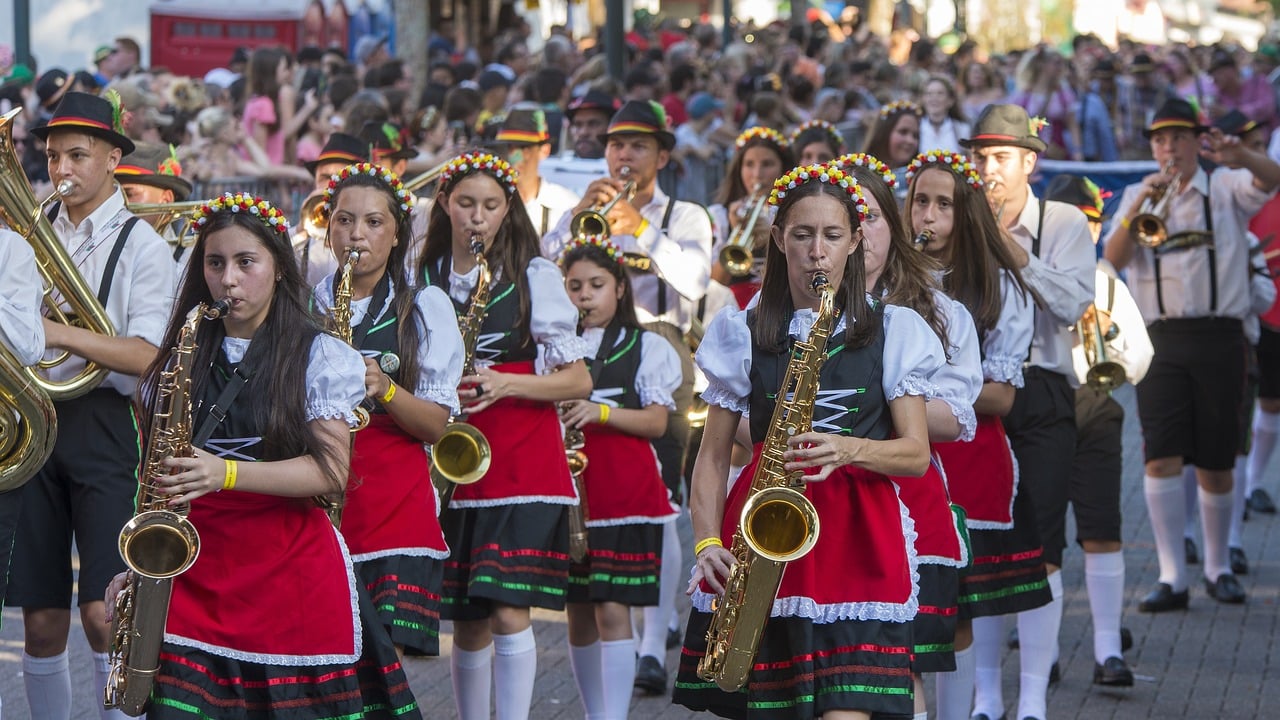 Oktoberfest na Alemanha. Guia brasileiro na Alemanha. Turismo na Alemanha. Cerveja alemã