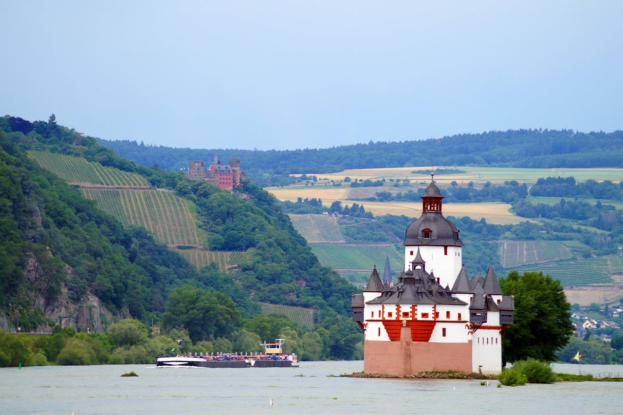 Castelo Pfalzgrafenstein na Alemanha, no Vale do Reno. Guia brasileiro na Alemanha