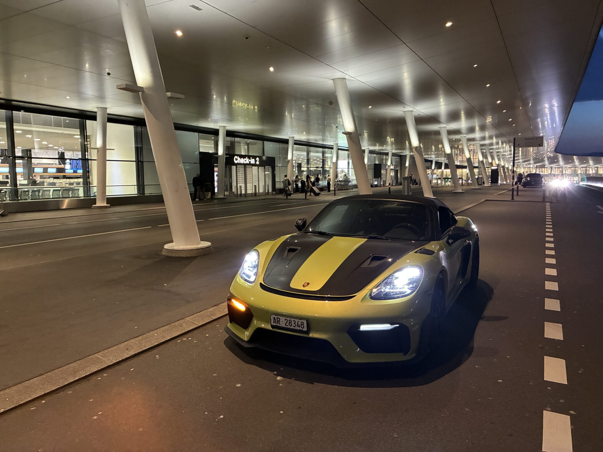 Porsche 718 Spyder RS para dirigir pela Alemanha em alto estilo