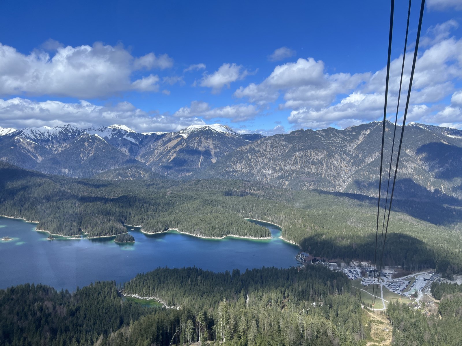 Eibsee visto do teleférico da Zugspitze