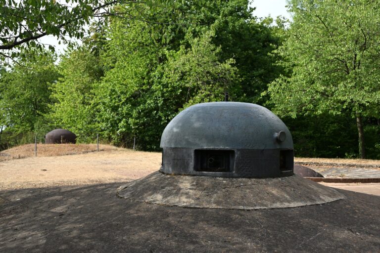 Linha Maginot: o forte de Hackenberg, bate-volta de Trier e Luxemburgo