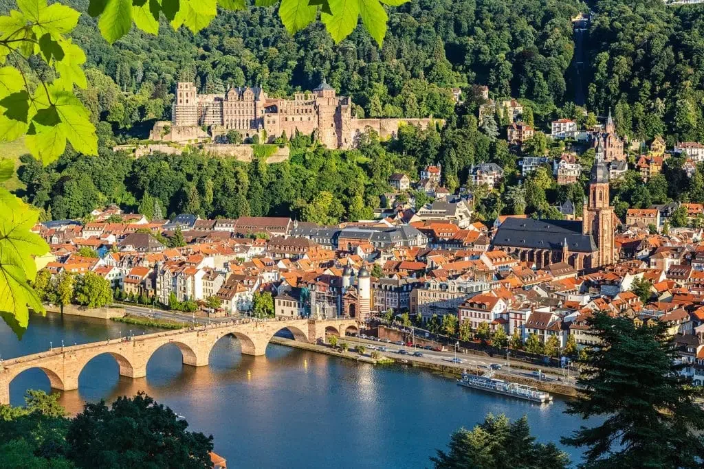 Castelo de Heidelberg, Cidade Velha e Ponte Velha sobre o rio Neckar